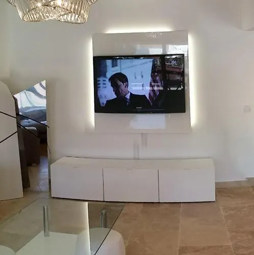 Appartamento De Charme Coeur De Juan & Plages